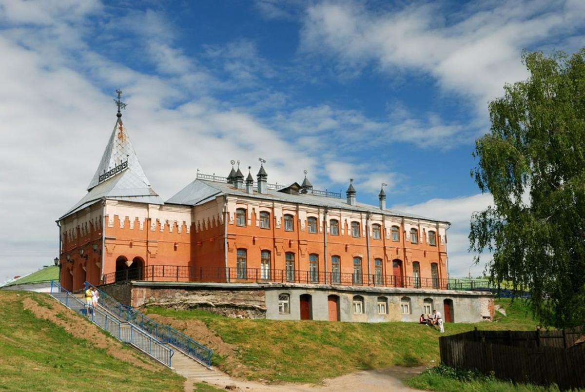 Церковь Воскресения на Дебре